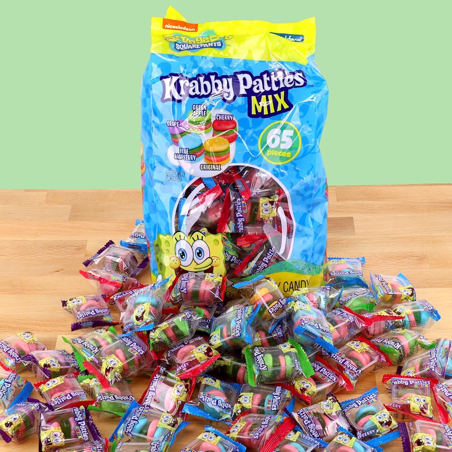 SpongeBob SquarePants Krabby Patties Gummy Burger Candy, 65 Count *Online Only*